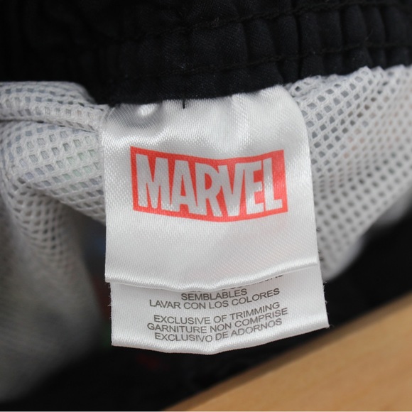 MARVEL Comics Superhero Lined Swim Trunks Swim Shorts Mens Small - Picture 8 of 9